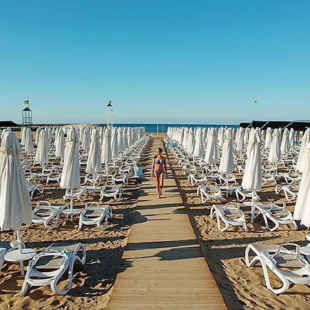 Sea Shell & منتجع