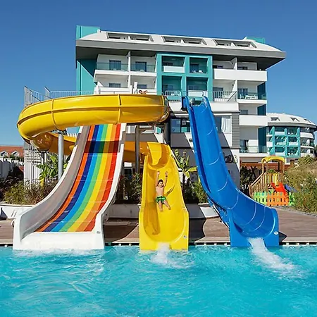 Sea Shell & Rezort Side