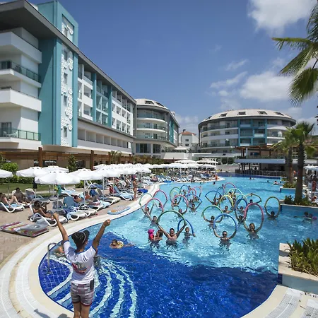 Sea Shell & Rezort Side