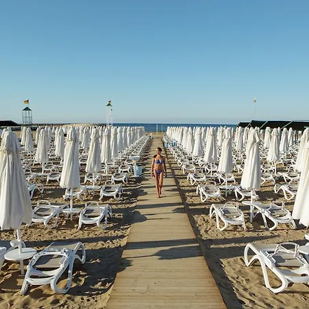 Θέρετρο Sea Shell & 5*