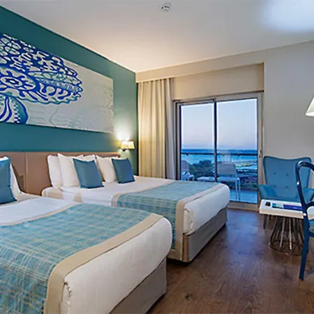 Resort Sea Shell & 5*